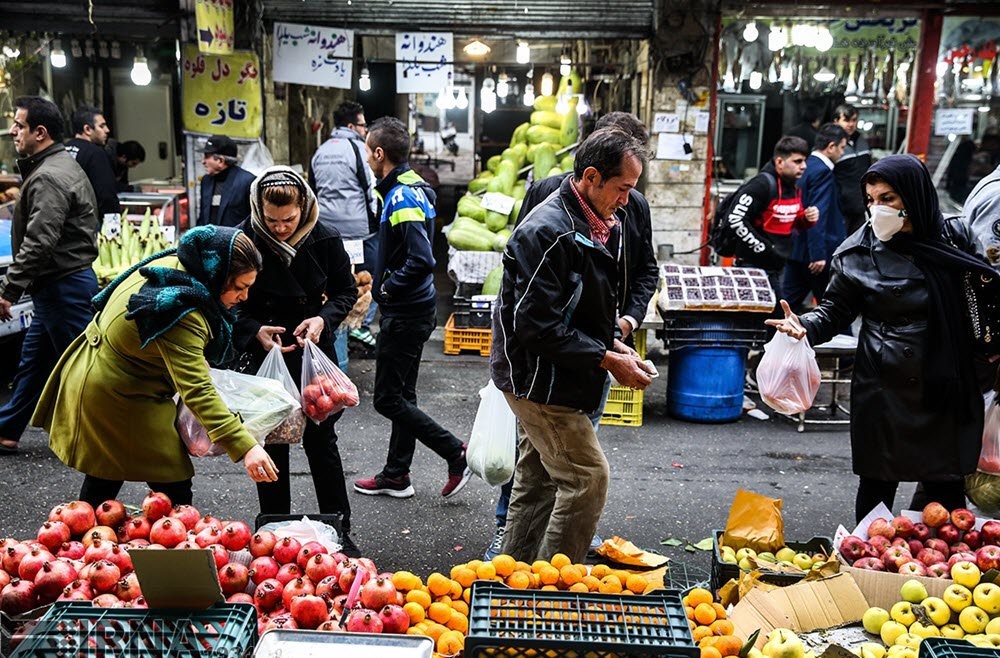 People shopping