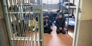 minor-is-detained-in-the-Greater-Tehran-Penitentiary
